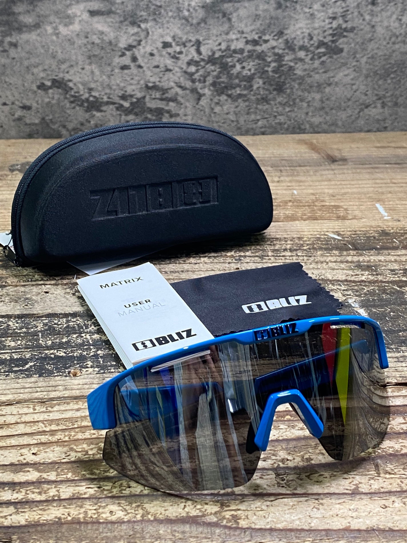 JD623 ブリッツ BLIZ MATRIX サングラス アイウェア 青 レンズブラック
