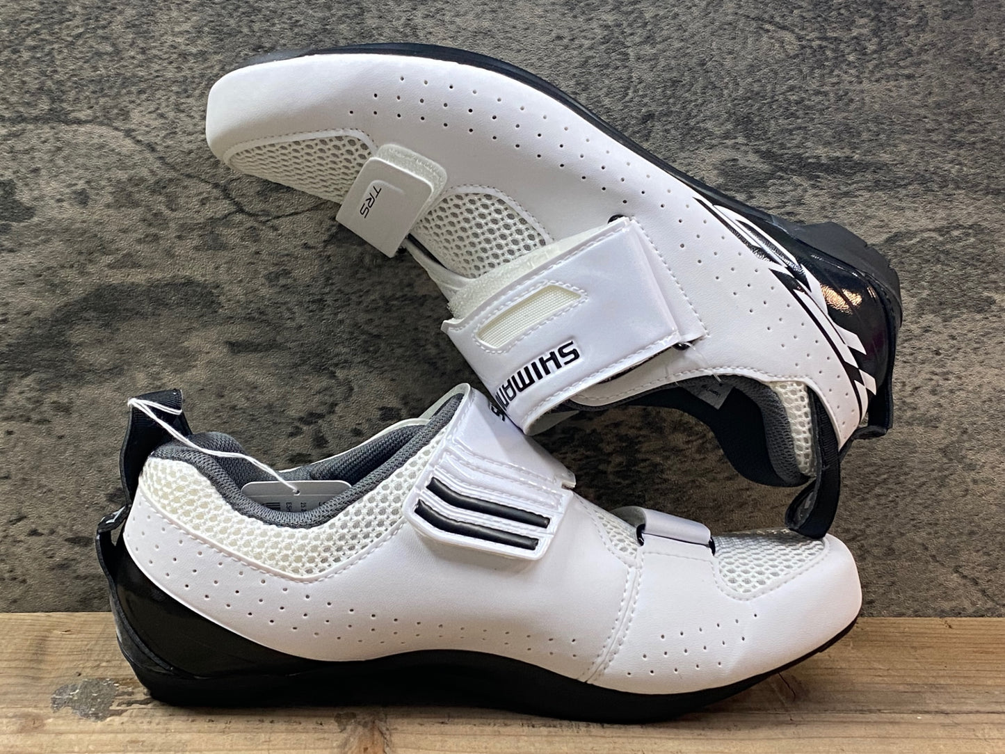 IP486 シマノ SHIMANO TR5 SH-TR500 ビンディングシューズ 白 EU40 SPD-SL ※新品未使用