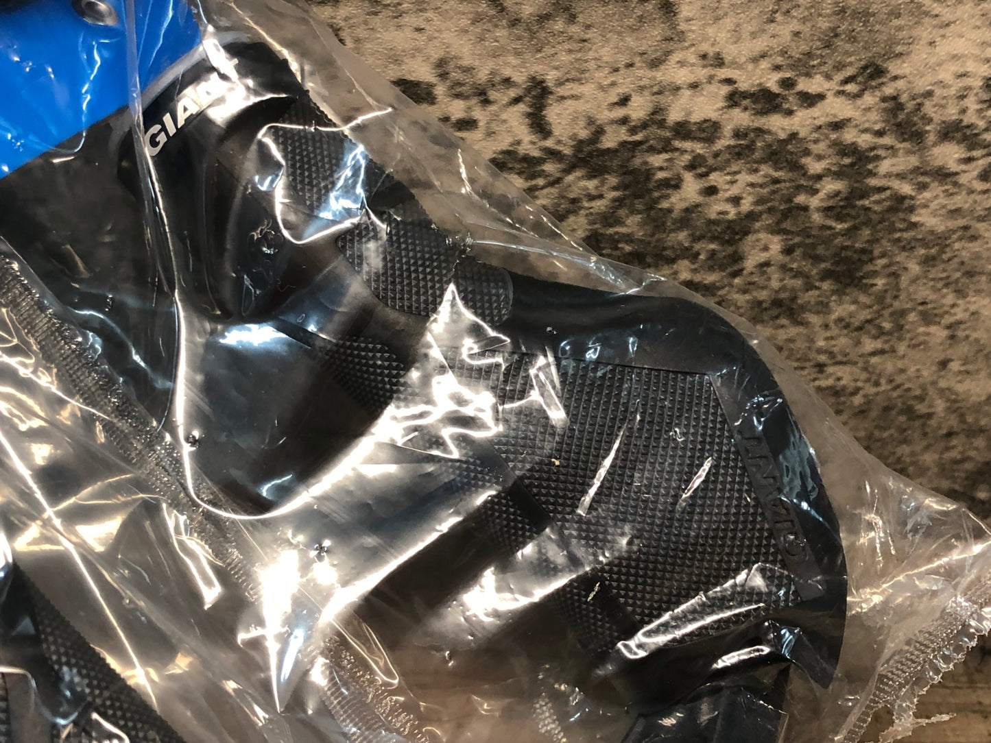 IW148 ジャイアント GIANT ERGO MAX PLUS LOCK-ON GRIP グリップ