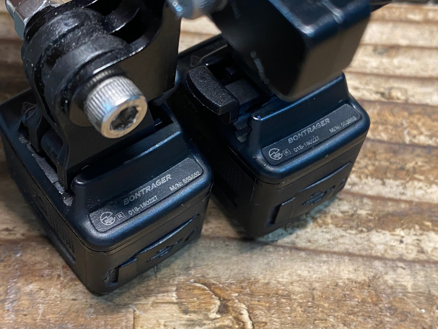 IY696 ボントレガー BONTRAGER FLARE RT ION 200 RT ライト 前後セット ※バーエンドスイッチ付属