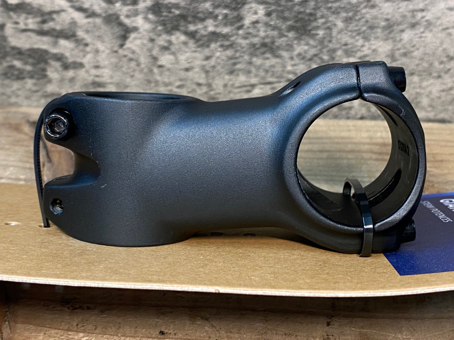 IW014 ジャイアント GIANT CONTACT STEM ステム 8° 60mmOS Φ31.8