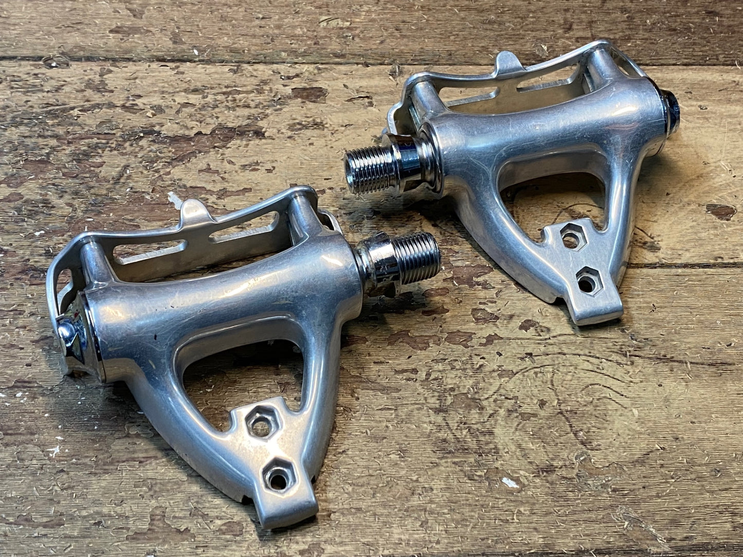 IN078 カンパニョーロ Campagnolo Cレコード C RECORD エアロ フラットペダル シルバー