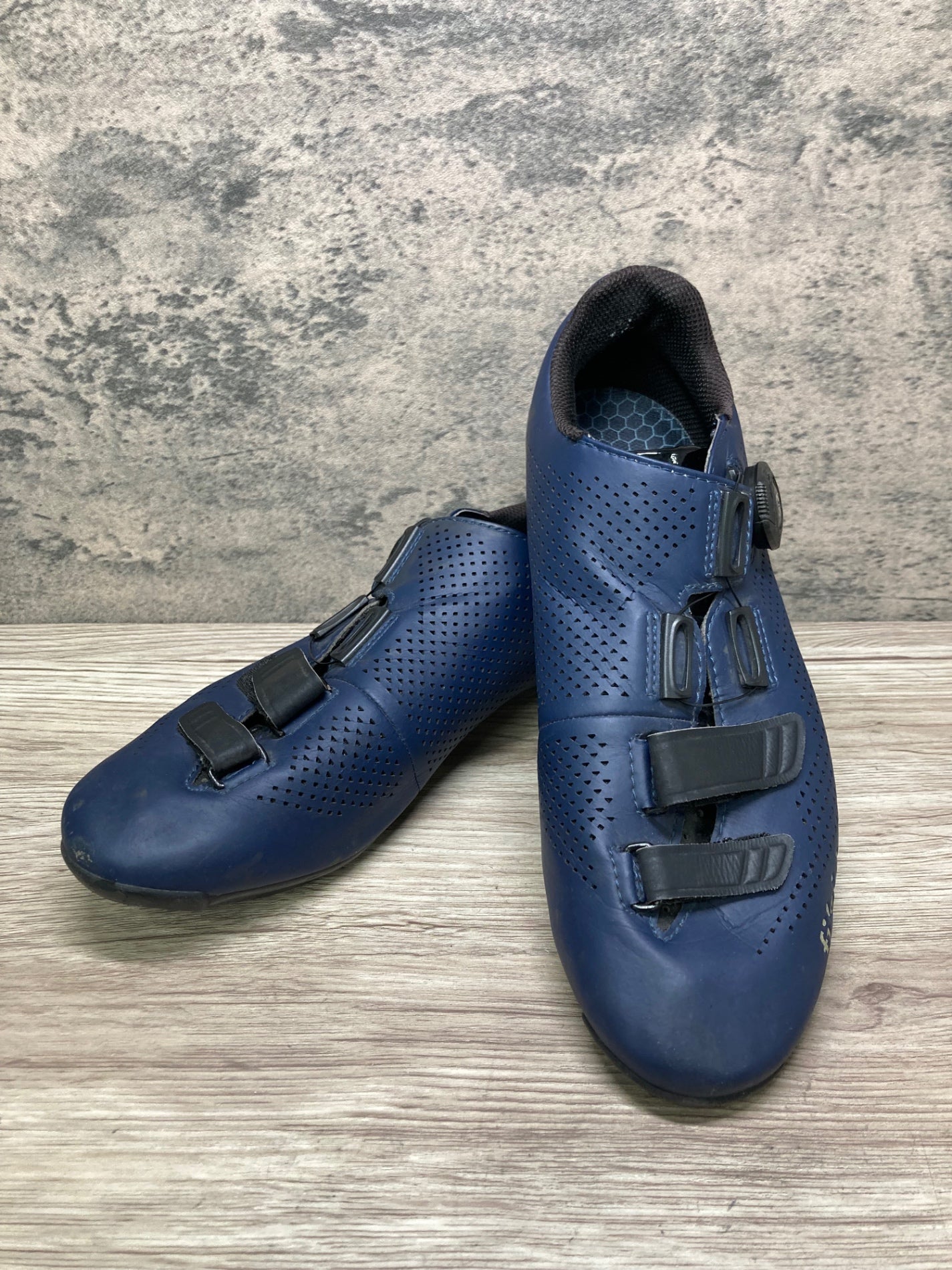 JB682 フィジーク fizik R4 ROAD SHOES ビンディングシューズ