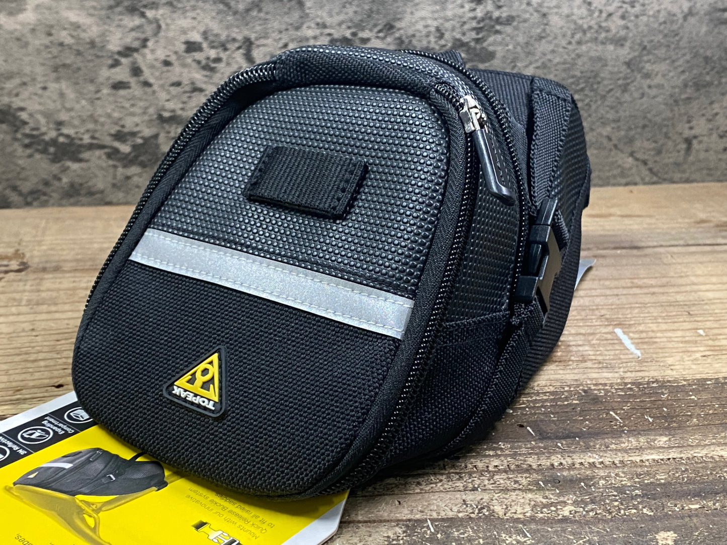IV685 TOPEAK AERO WEDGE PACK サドルバッグ ブラック L