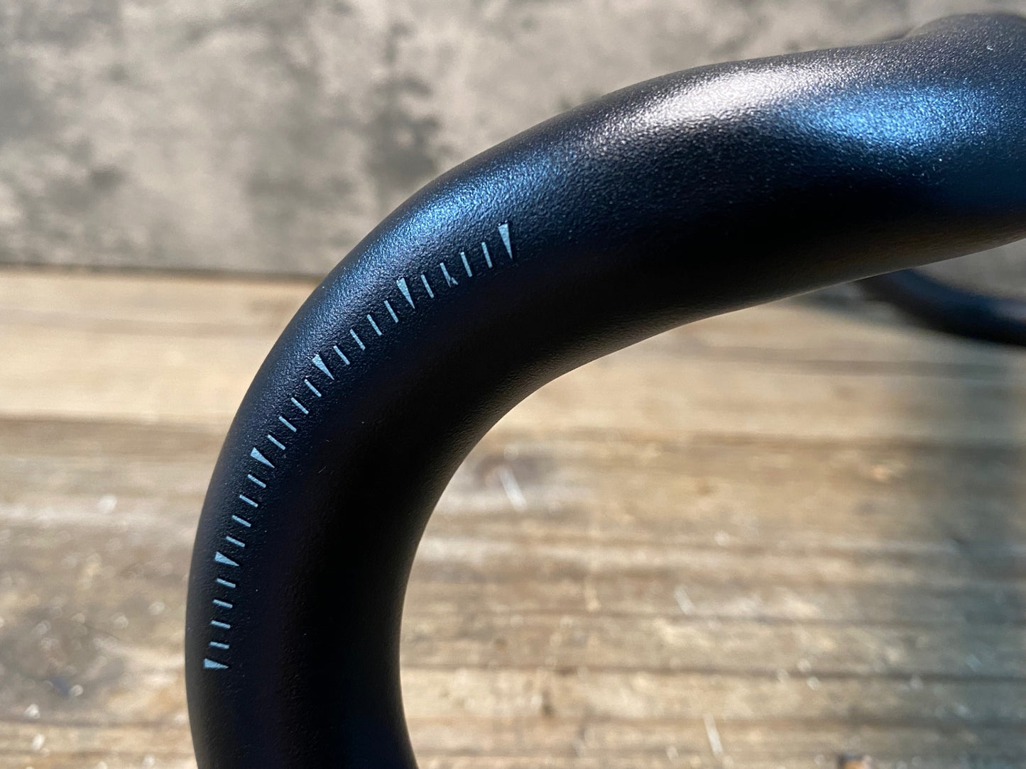 IR480 シマノ SHIMANO PRO DISCOVER アルミ ドロップハンドル 黒 ブラケットC-C400mm Φ31.8