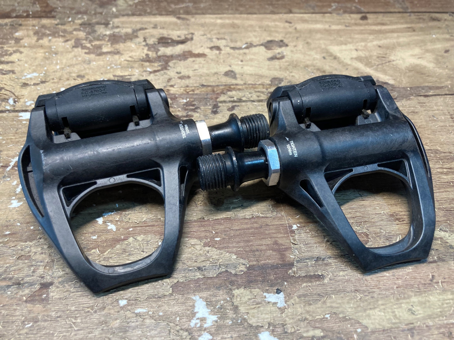 IK861 シマノ SHIMANO 105 PD-5700-C ビンディングペダル SPD-SL