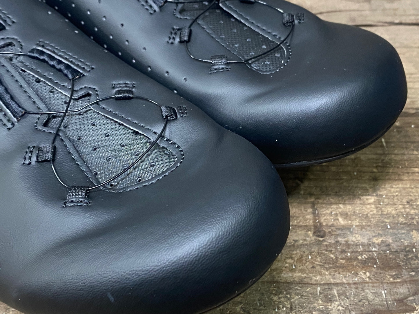 IO808 フィジーク FIZIK VENTO OMNA ビンディングシューズ 黒 EU43 SPD-SL