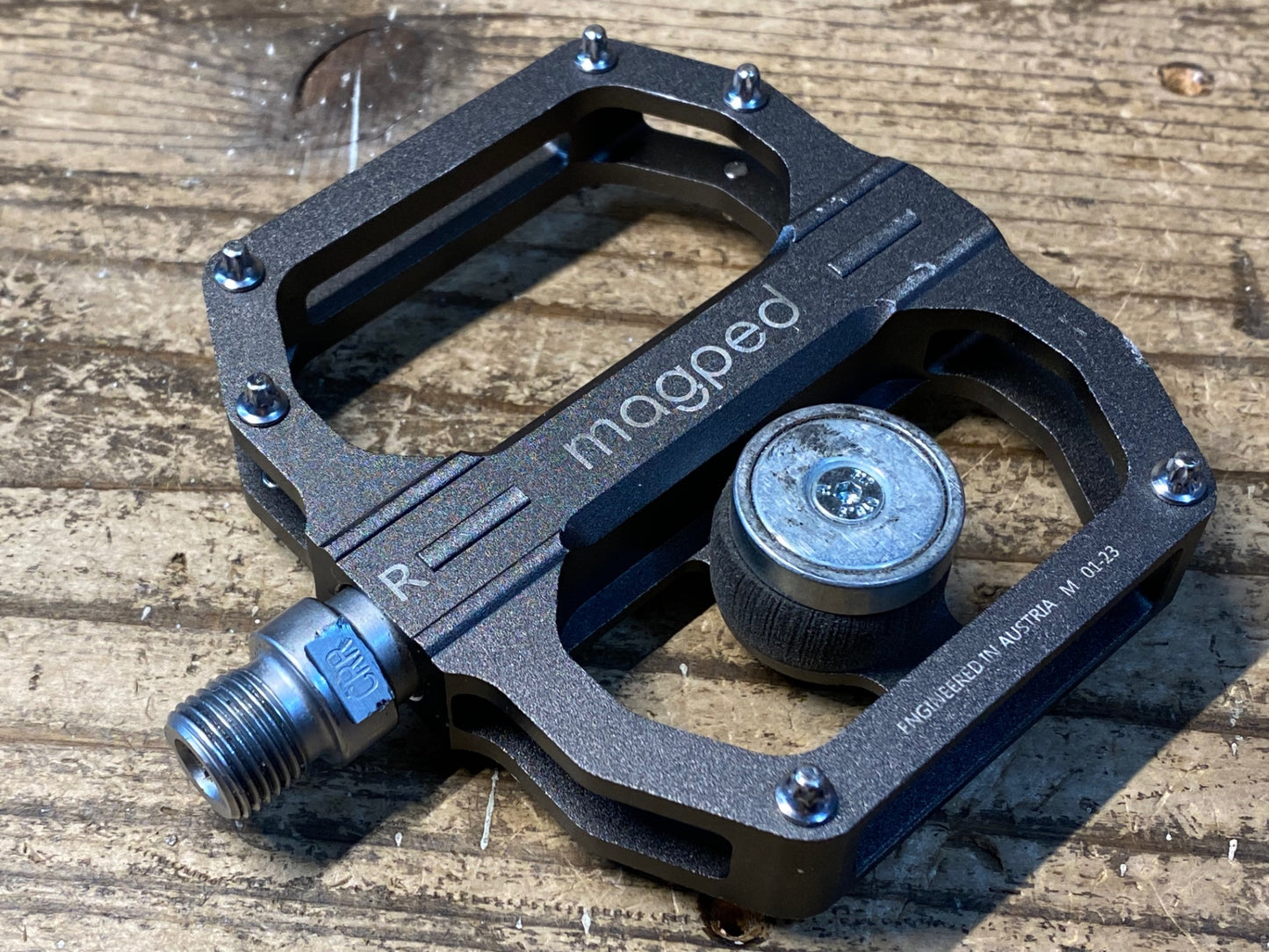 IX905 マグペド MAGPED ビンディングペダル 黒