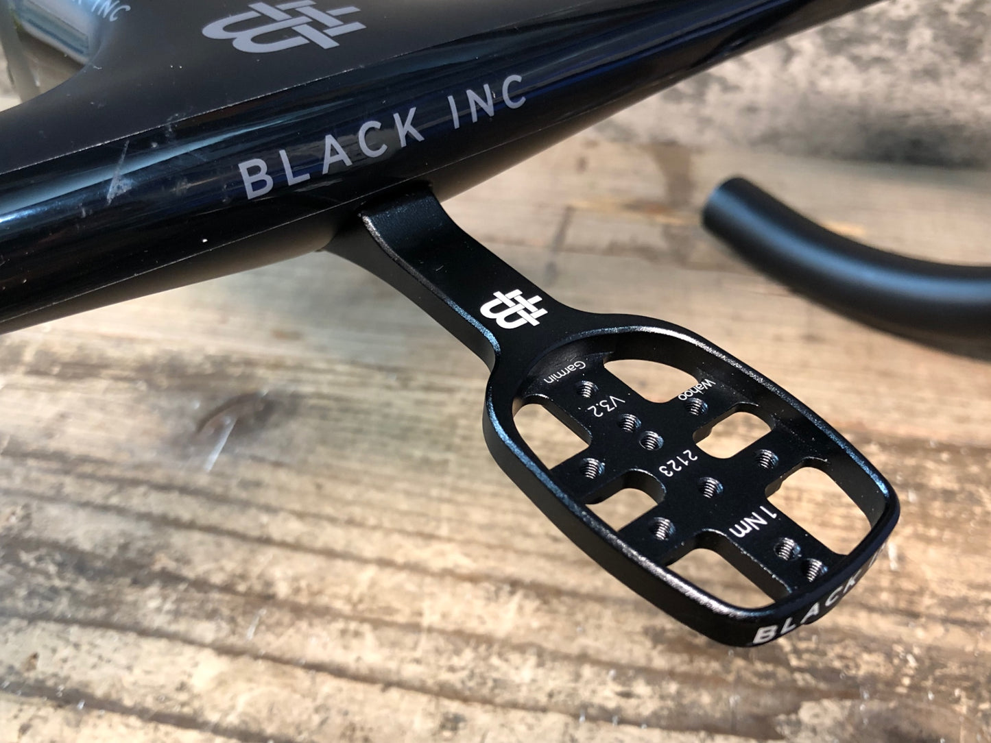 IX391 ブラックインク BLACK INC INTEGRATED BARSTEM ステム ハンドル 一体型 ブラケットC-C400mm 100mm 純正マウント付属
