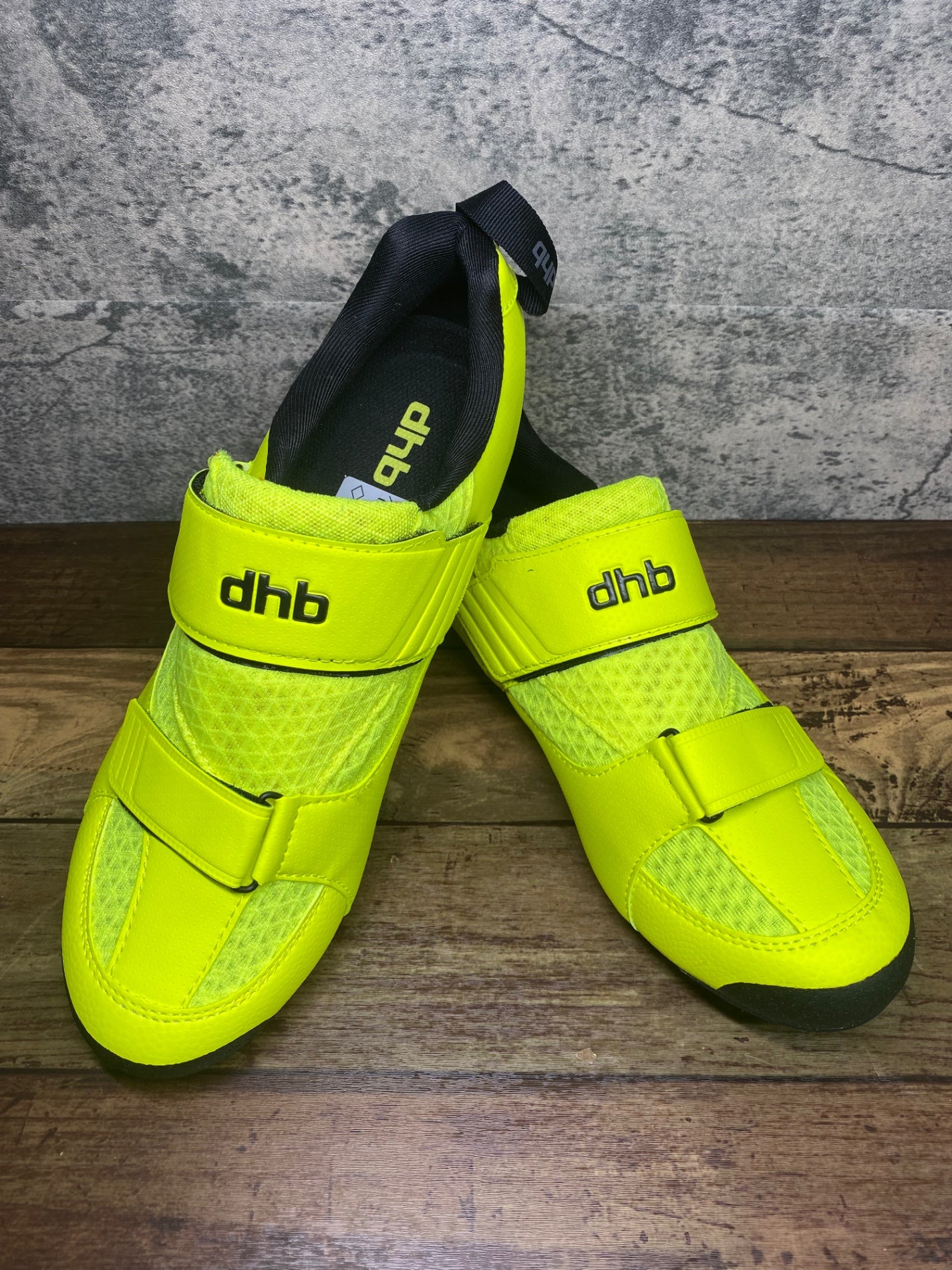 IX336 dhb TRINITY CARBON TRI ビンディングシューズ SPD-SL カーボンソール 黄 EU42 シミあり