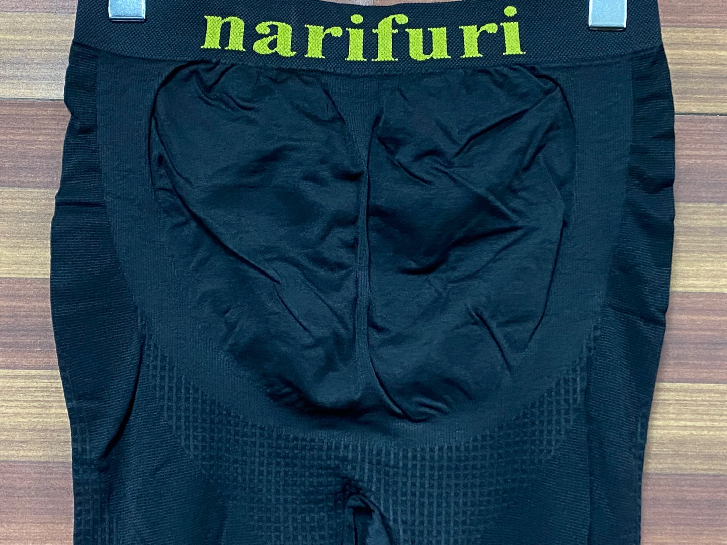 IP605 ナリフリ narifuri ビトーンズ BETONES フリーフィットレギンス 黒 FREE