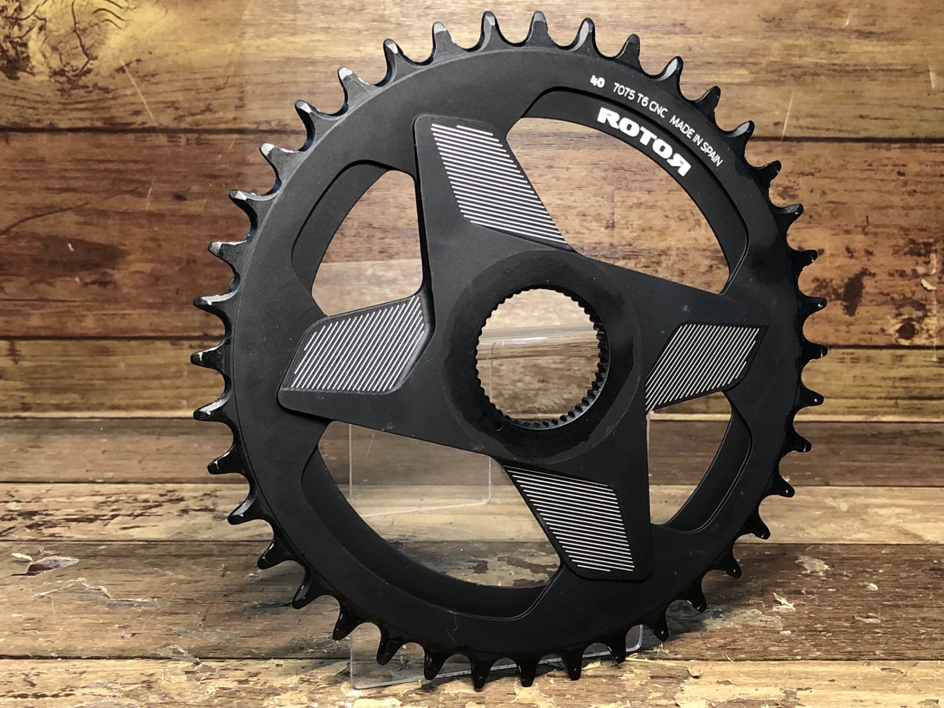 IA662 ローター ROTOR ROUND CHAINRINGS チェーンリング 40T ダイレクトマウント 厚歯