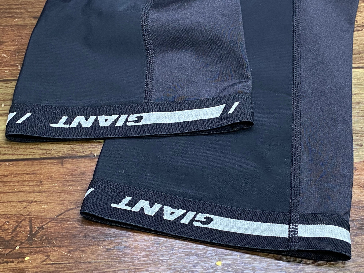 IV876 ジャイアント GIANT 3D LEG WARMER レッグウォーマー 黒 S