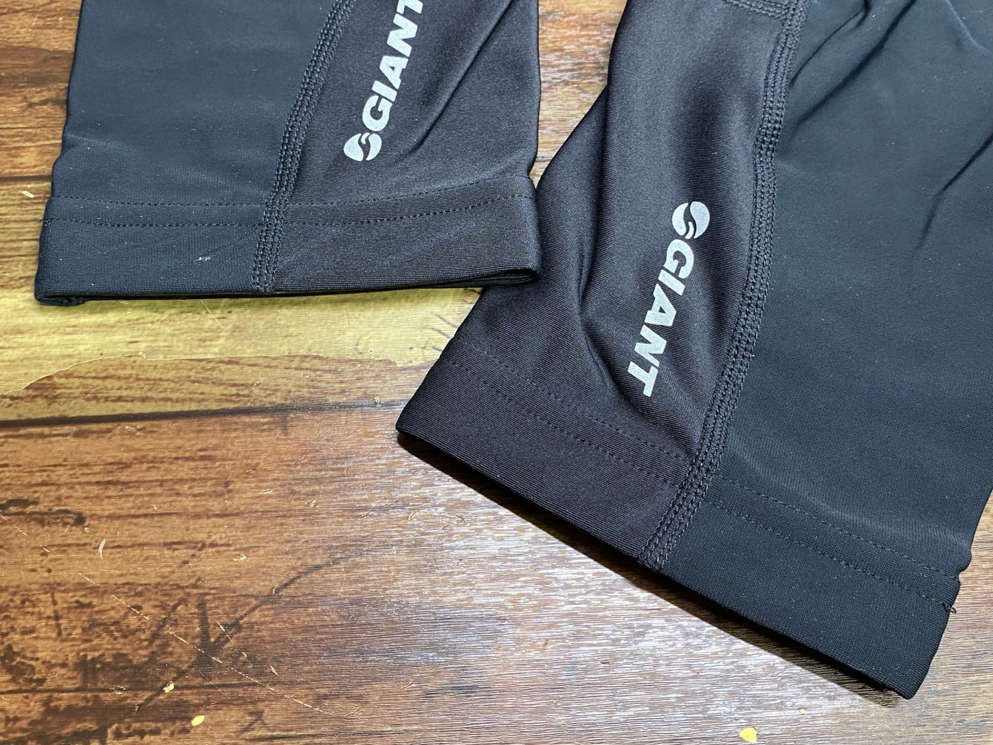 IV874 ジャイアント GIANT 3D KNEE WARMER ニーウォーマー 黒 S