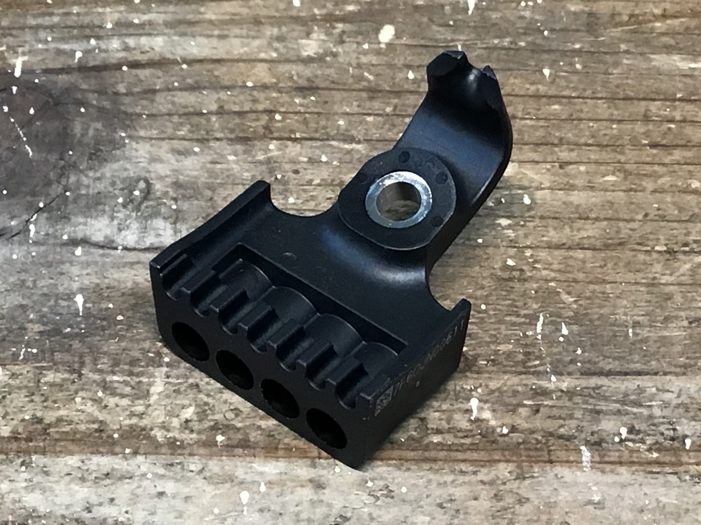 IP394 シマノ SHIMANO SM-JC40 ジャンクションB 4ポート Di2 電動