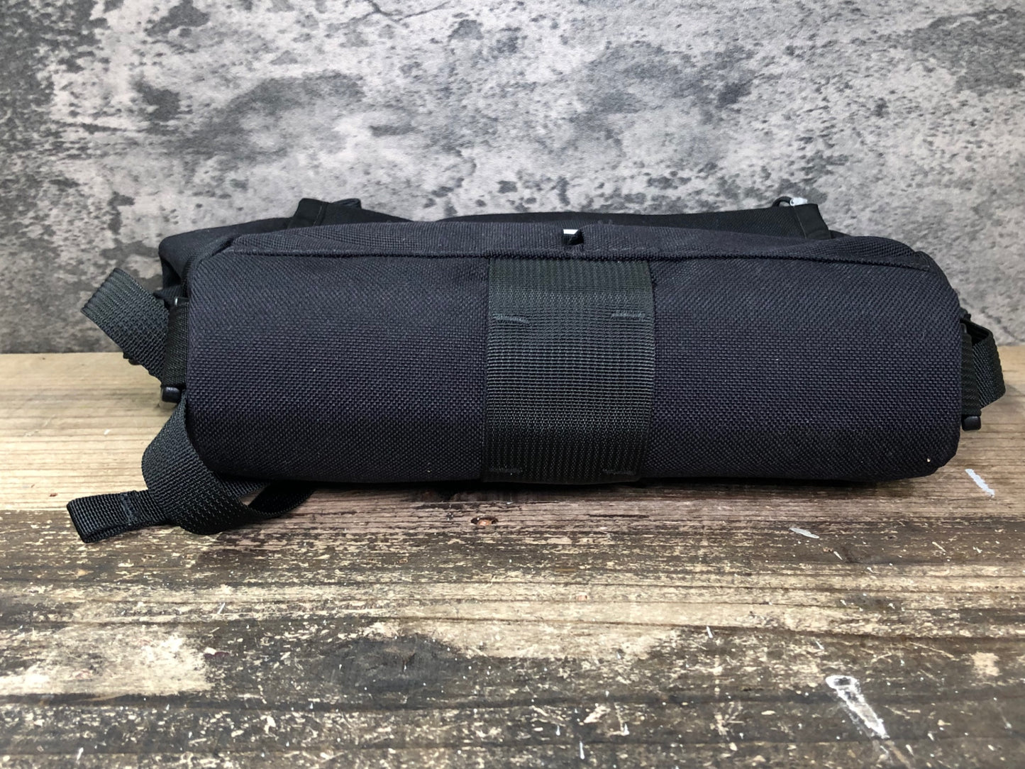 IY100 ROAD RUNNER BAGS ハンドルバッグ 未使用