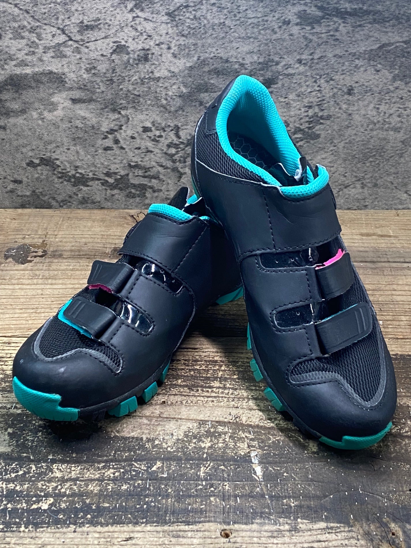 JC681 フィジーク FIZIK M6 MTB ビンディングシューズ 黒 EU38.5 SPD ※ペン字あり
