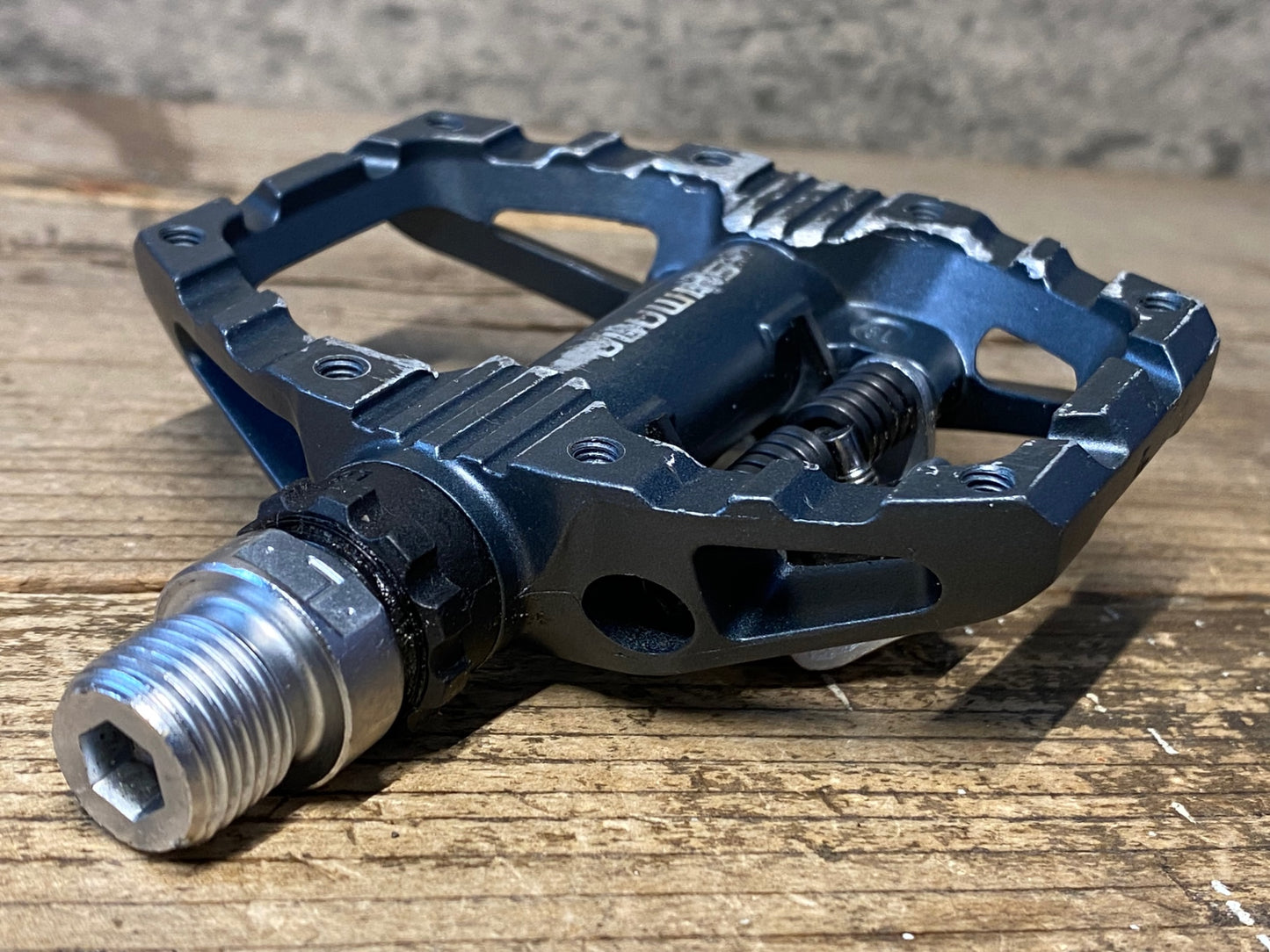 IW310 シマノ SHIMANO PD-EH500 ビンディングペダル SPD ピン欠品