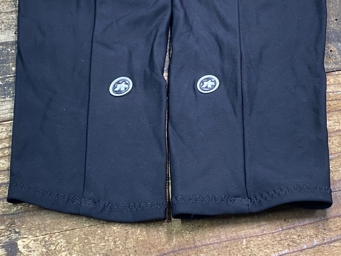 IW217 アソス assos ニーウォーマー 黒 Ⅰ