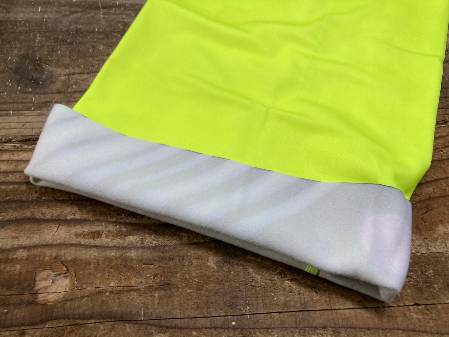 IR530 カステリ CASTELLI ネックウォーマー 裏起毛 黄