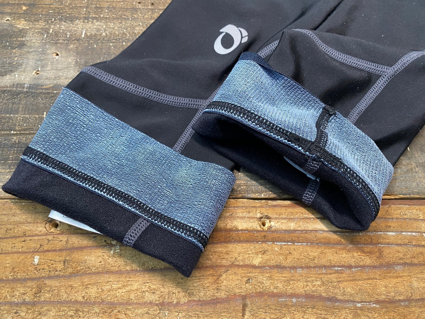 IO725 パールイズミ PEARL iZUMi アームウォーマー 黒 M