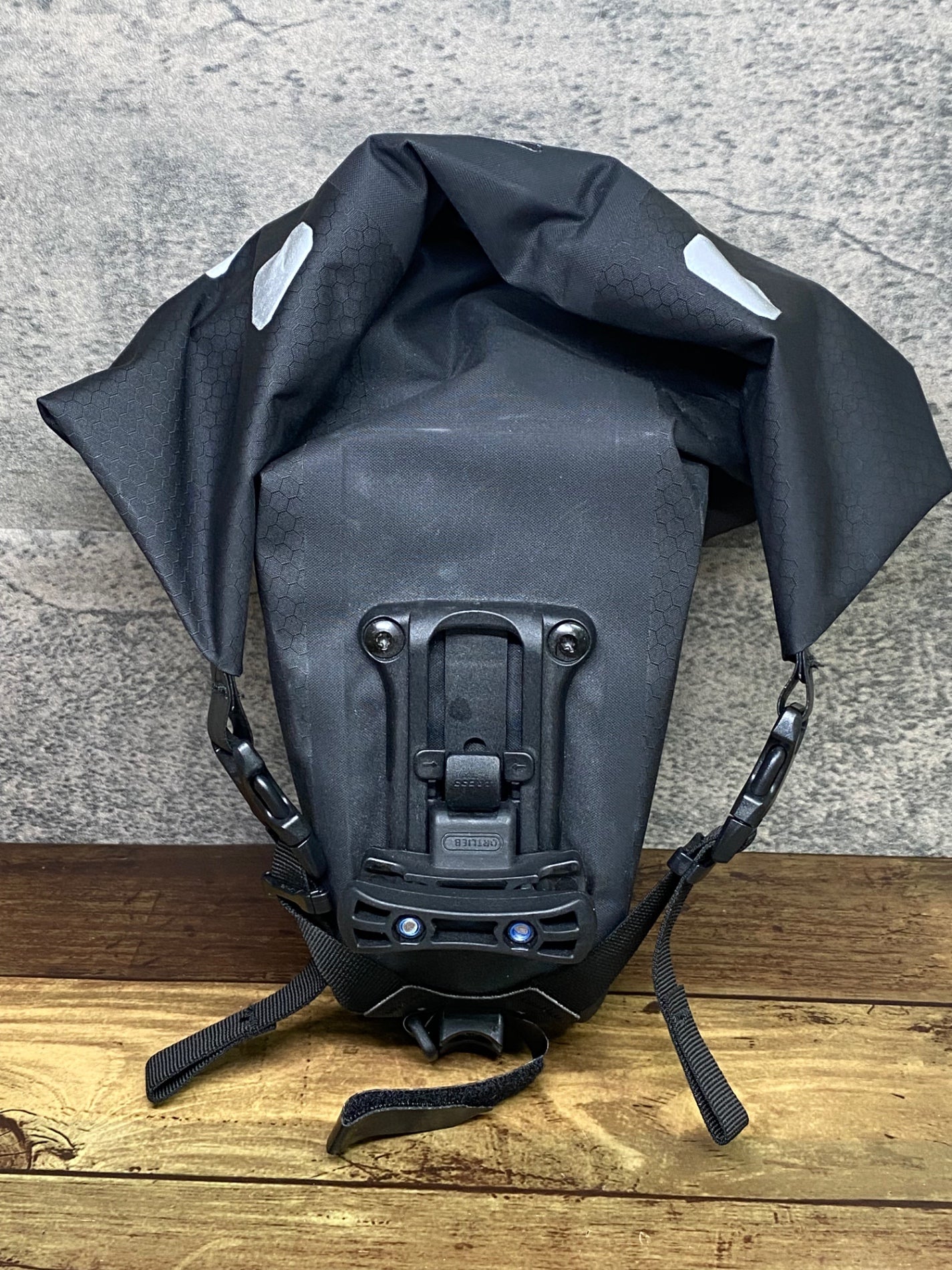 IV478 オルトリーブ ORTLIEB サドルバッグ