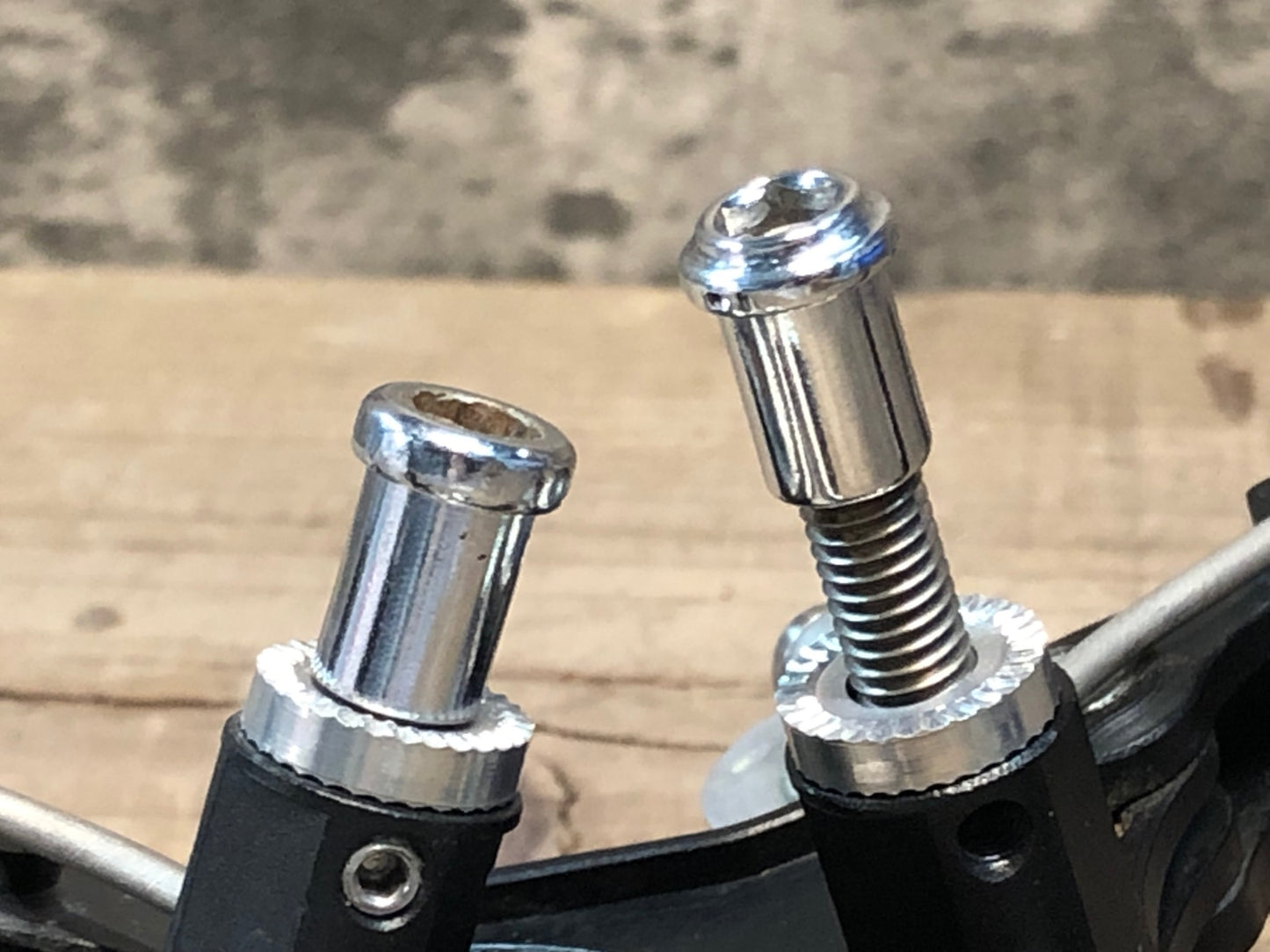 IP234 KCNC CB1 軽量 キャリパーブレーキ 前後セット 黒