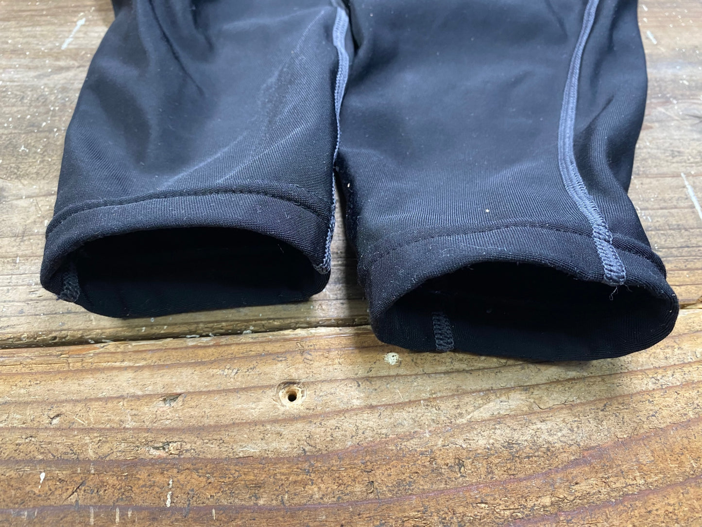 IO724 パールイズミ PEARL iZUMi レッグウォーマー 黒 L