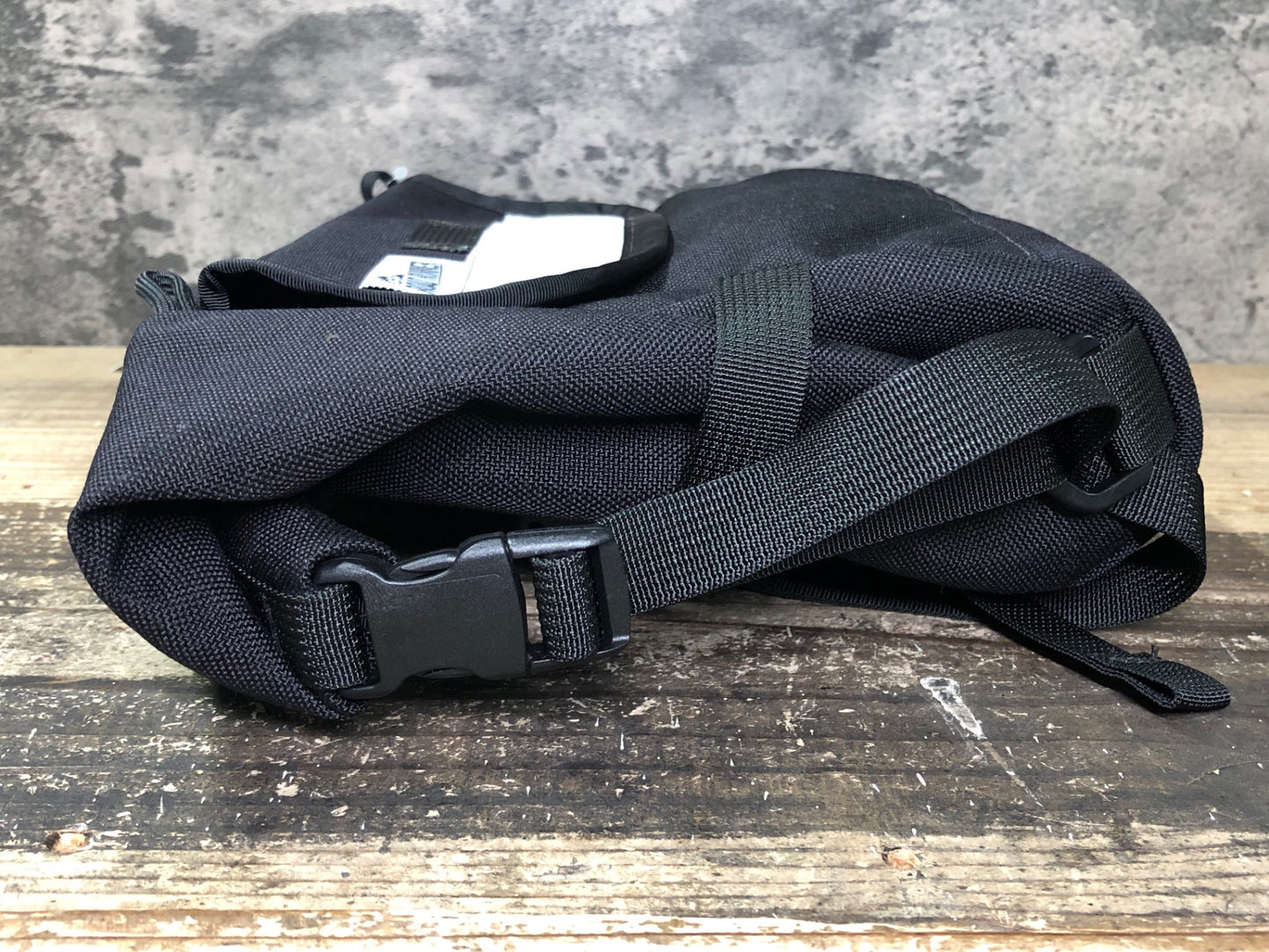 IY100 ROAD RUNNER BAGS ハンドルバッグ 未使用