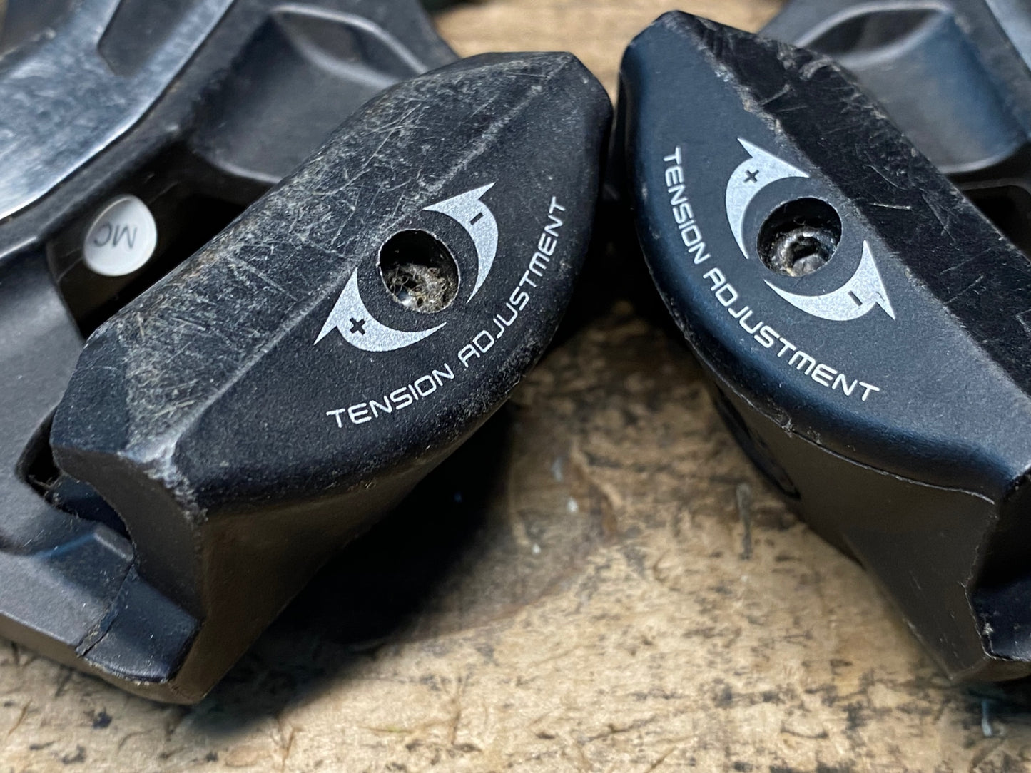 JA562 シマノ SHIMANO 105 PD-5800 ビンディングペダル SPD-SL