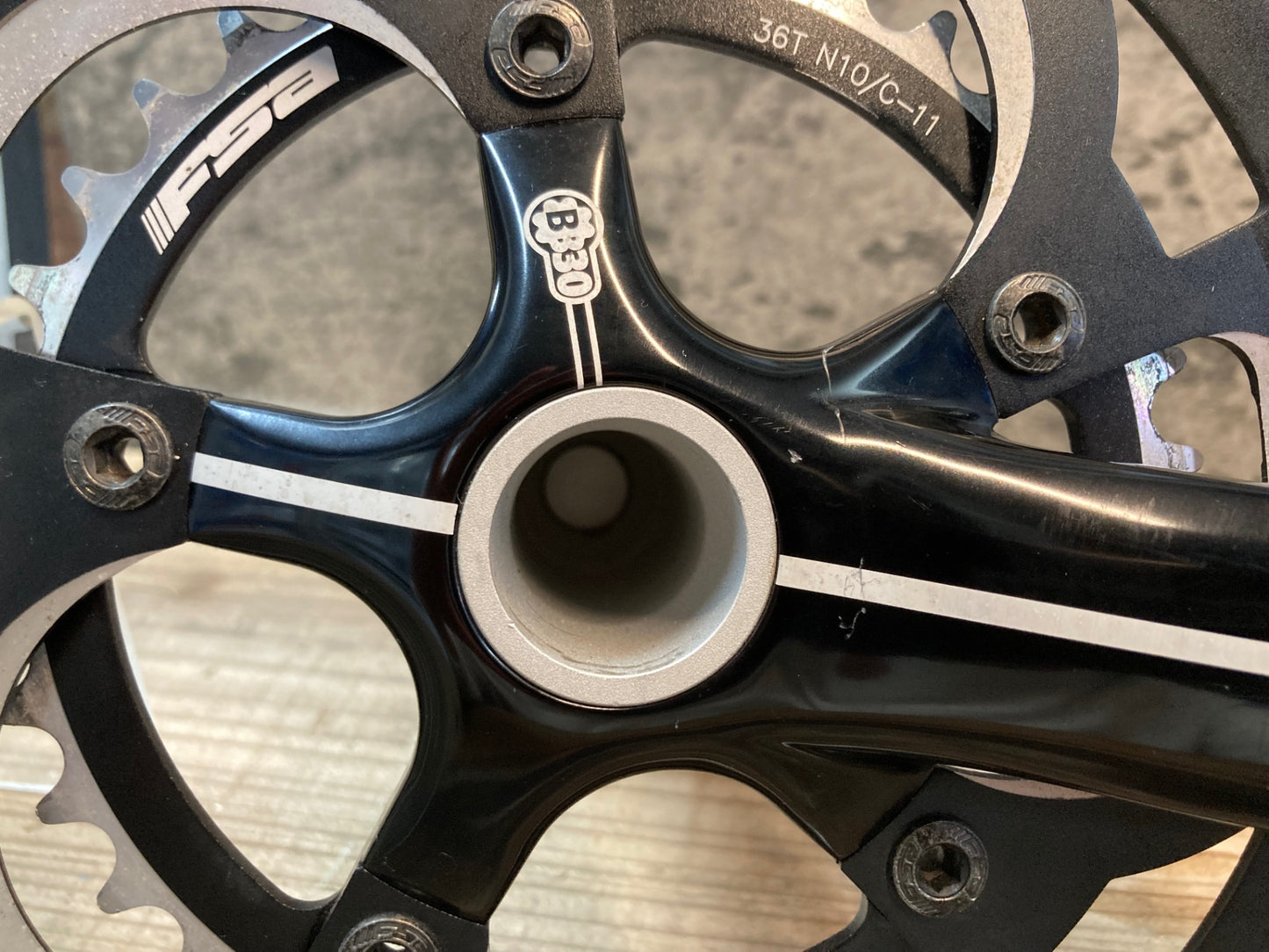 IN685 FSA ゴッサマー GOSSAMER BB30 クランクセット 175mm 52/36T