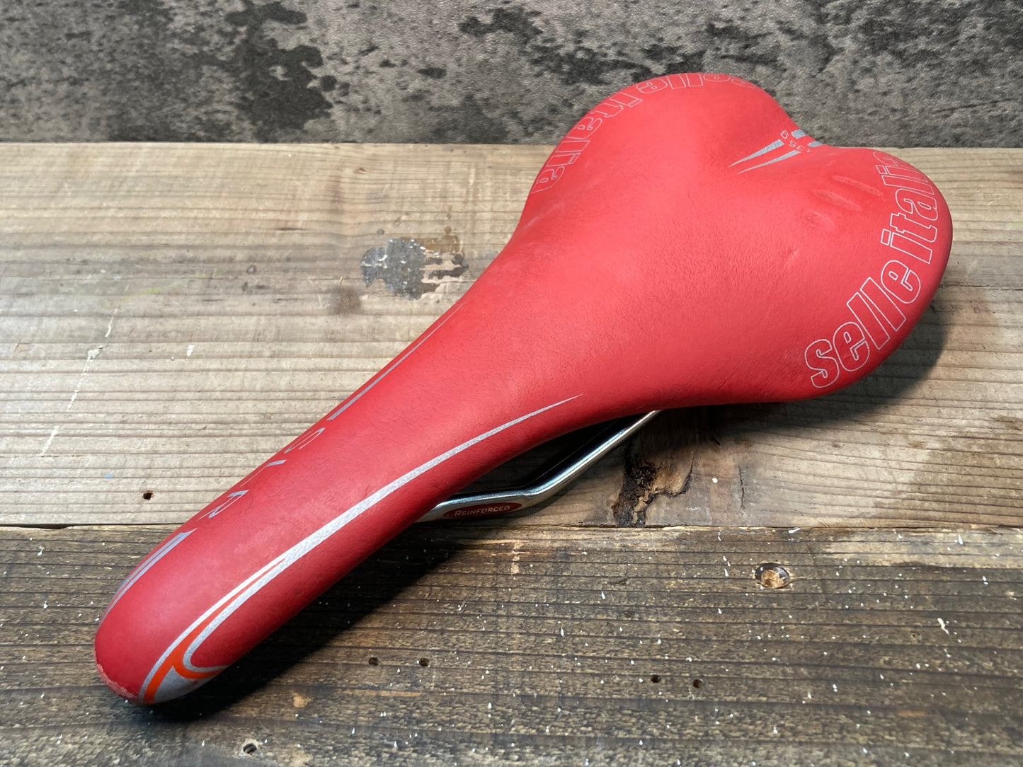 IP742 セライタリア selle italia SLR サドル チタンレール 赤