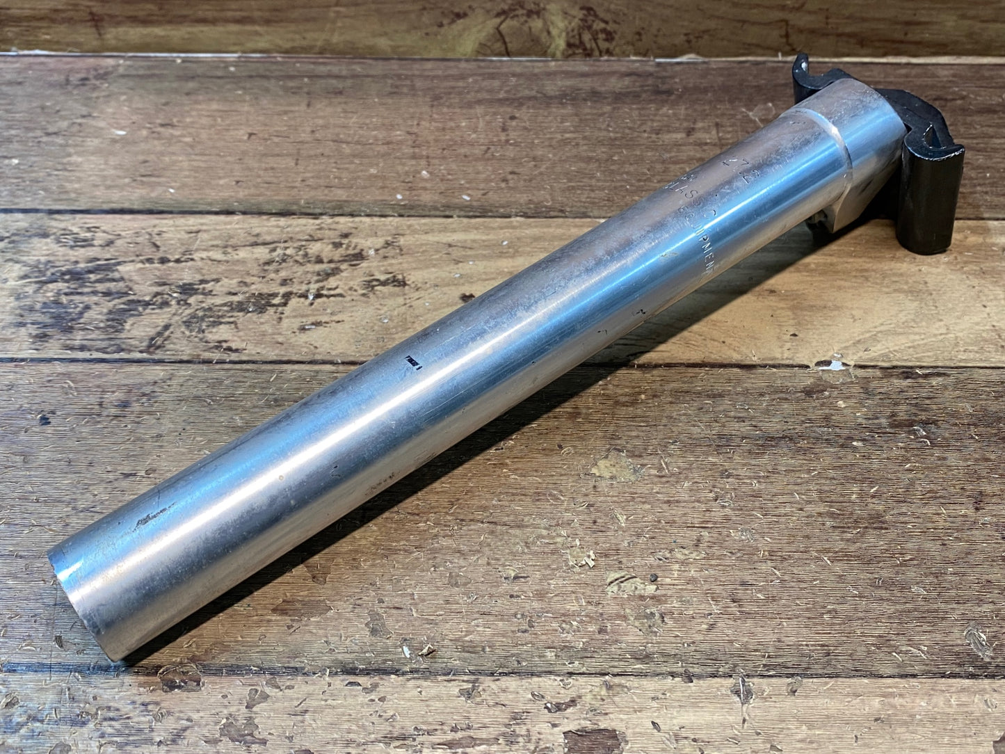 IK744 アメリカンクラシック AMERICAN CLASSIC アルミ シートポスト Φ27.2mm