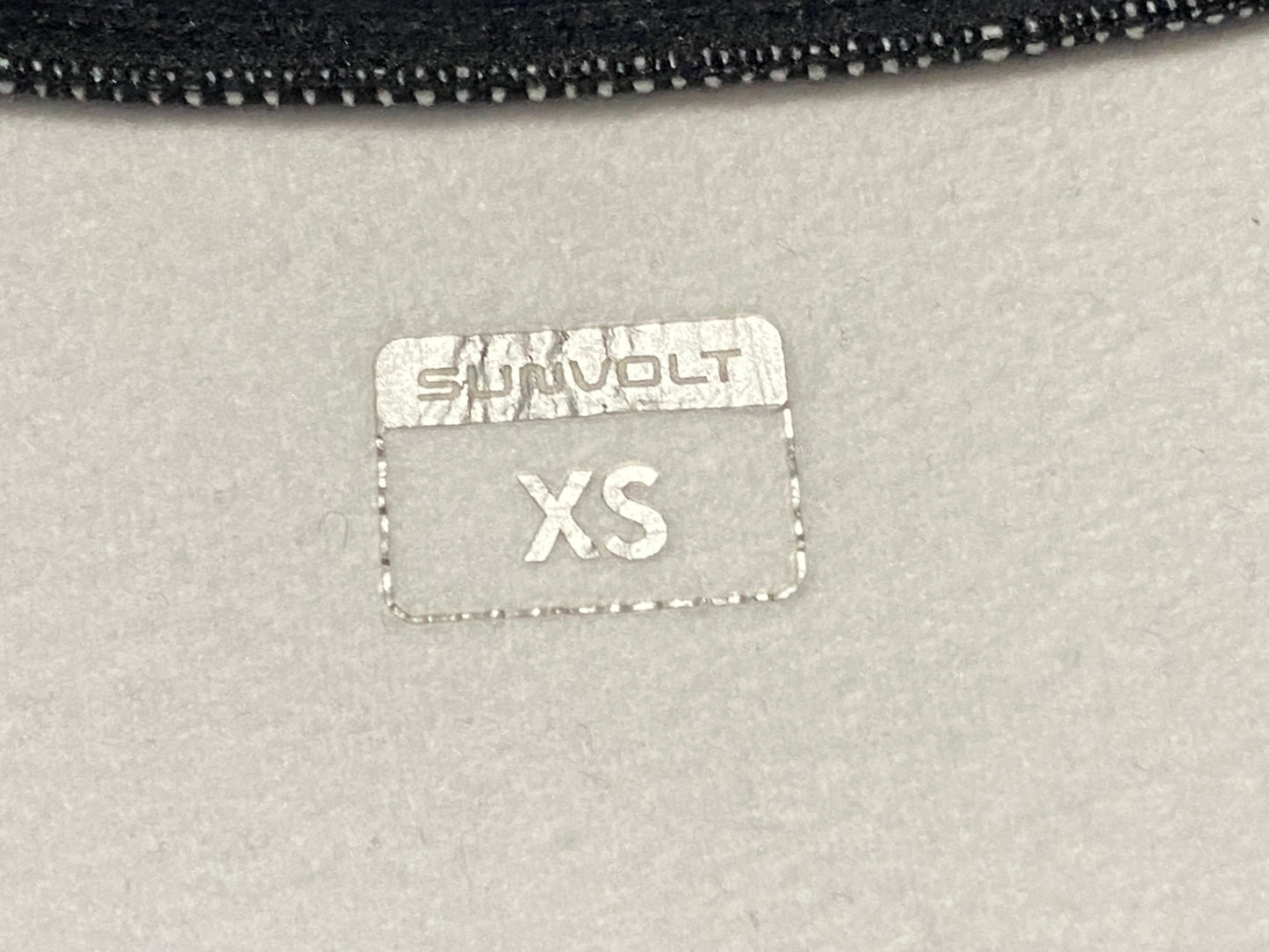 IP327 サンボルト SUNVOLT ウインタースーツ XS ※スレ、ほつれあり