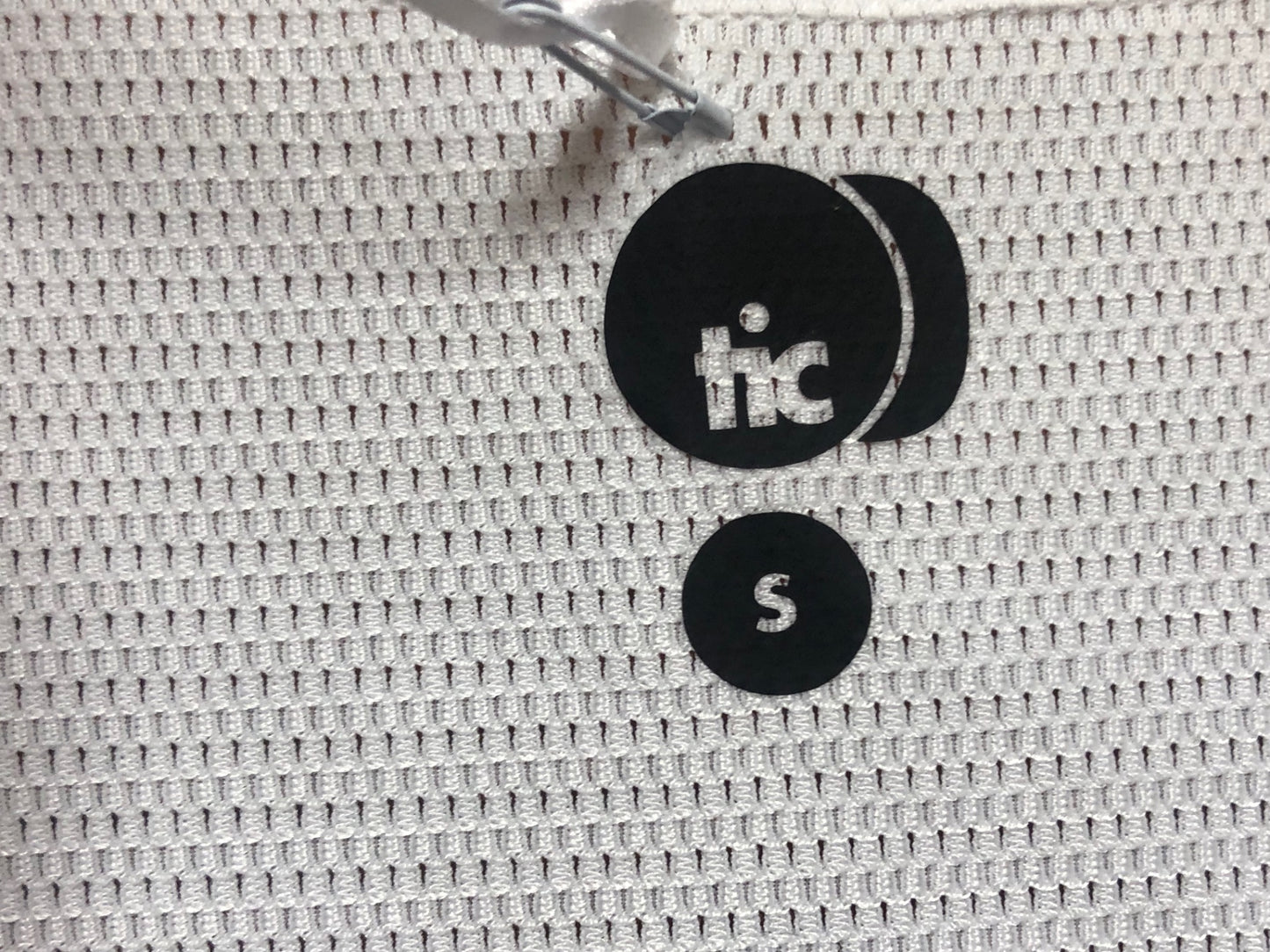 IO343 TICCC ビブショーツ 黒 S