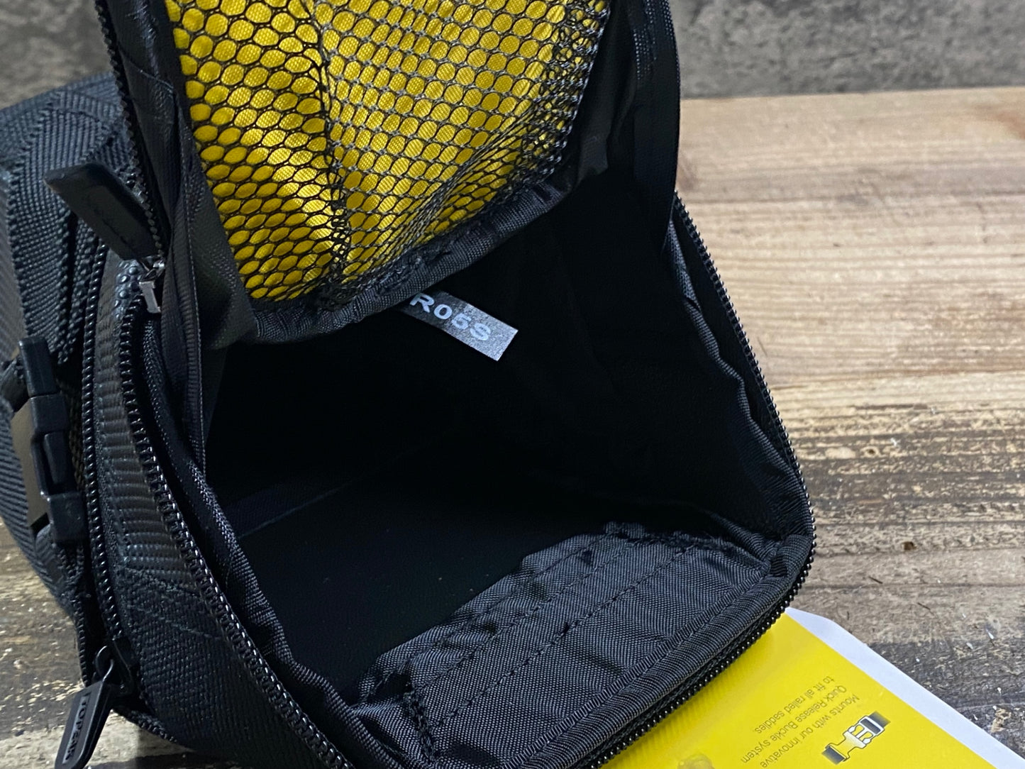 IV685 TOPEAK AERO WEDGE PACK サドルバッグ ブラック L