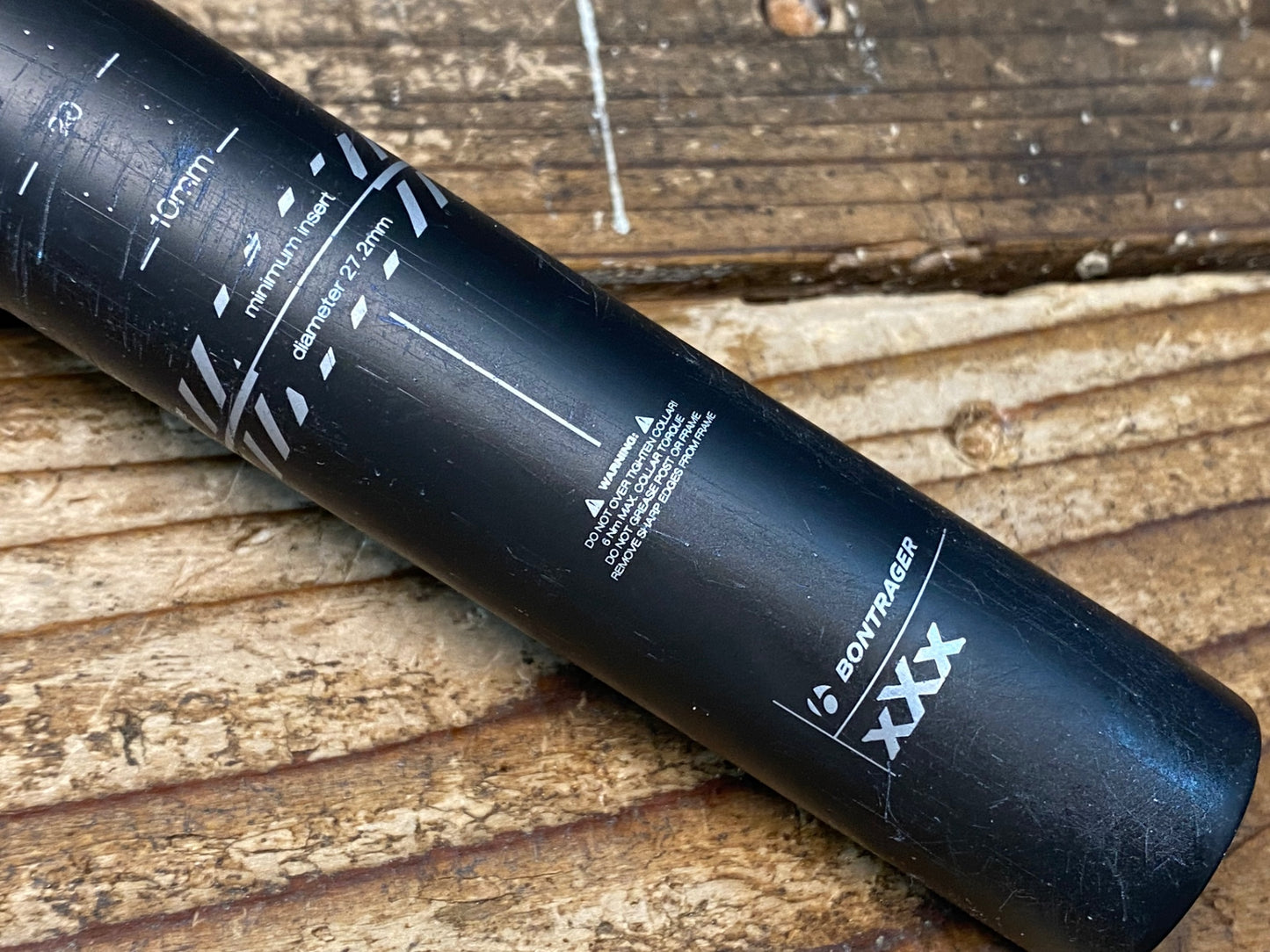 IX437 ボントレガー BONTRAGER XXX カーボン シートポスト 350mm Φ27.2 締め跡