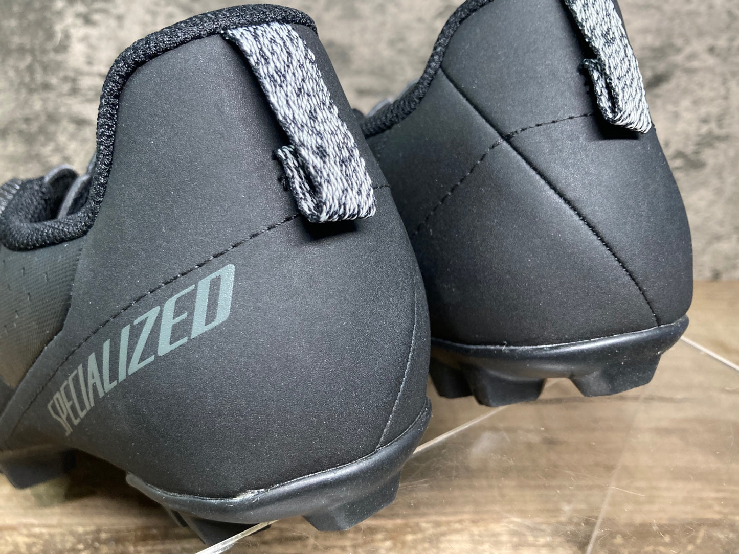 IY577 スペシャライズド SPECIALIZED RECON 2.0 ビンディングシューズ EU42