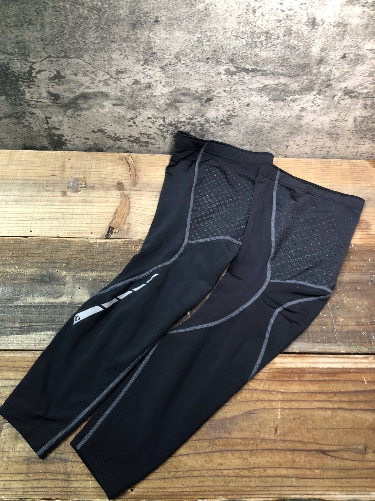 IO727 パールイズミ PEARL iZUMi レッグウォーマー 黒 L