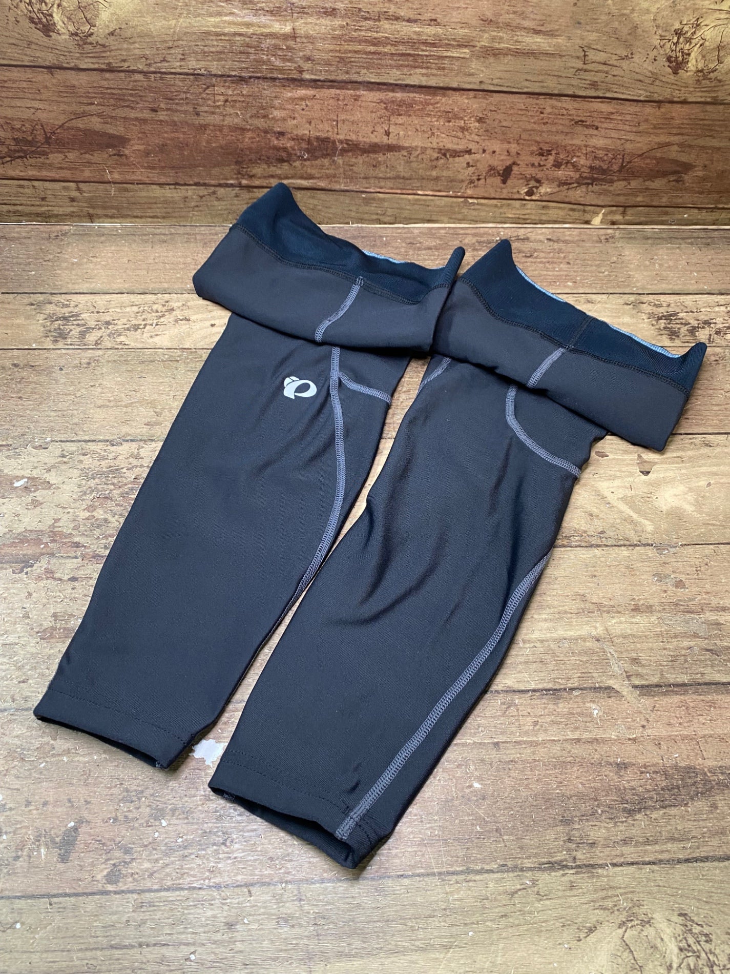 IH496 パールイズミ PEARL iZUMi レッグウォーマー 黒 M 裏起毛
