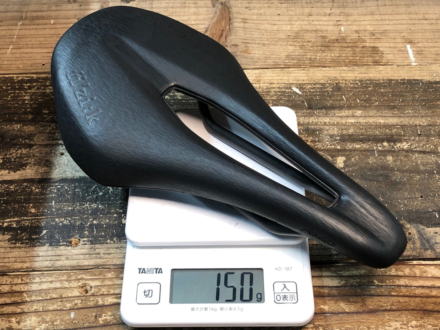 IX558 フィジーク Fizik ヴェント アルゴ VENTO ARGO 00 サドル カーボンレール 140mm