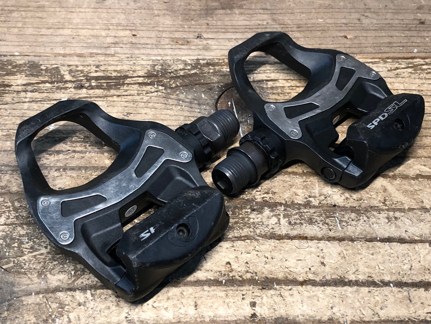 IN575 シマノ SHIMANO PD-R550 ビンディングペダル SPD-SL