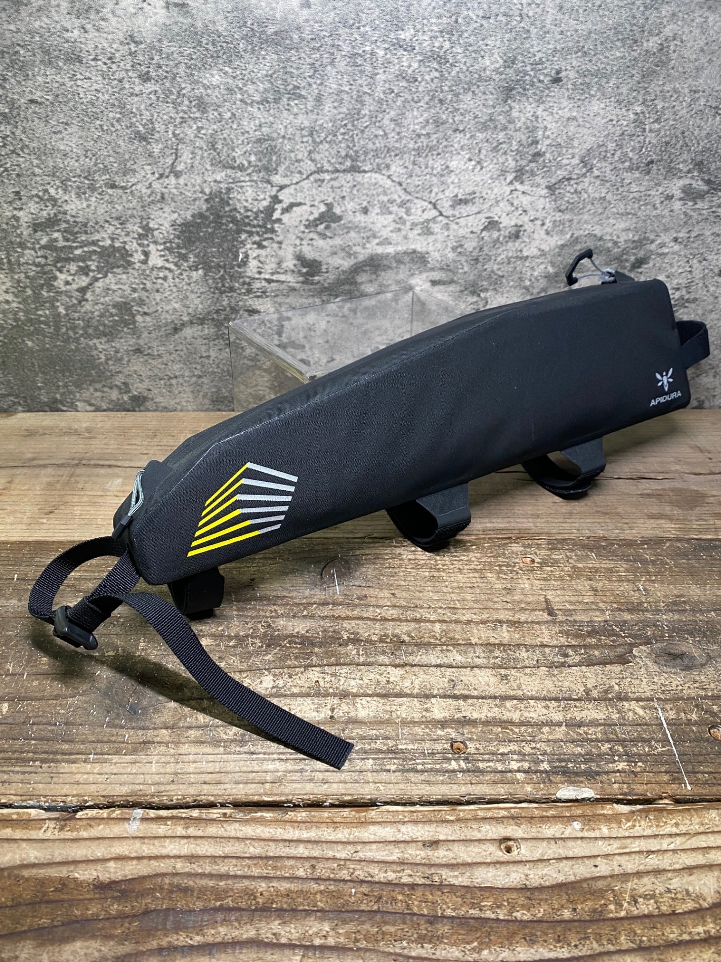 IV314 アピデュラ APIDURA RACING LONG TOPTUBE BAG ロングトップチューブバッグ