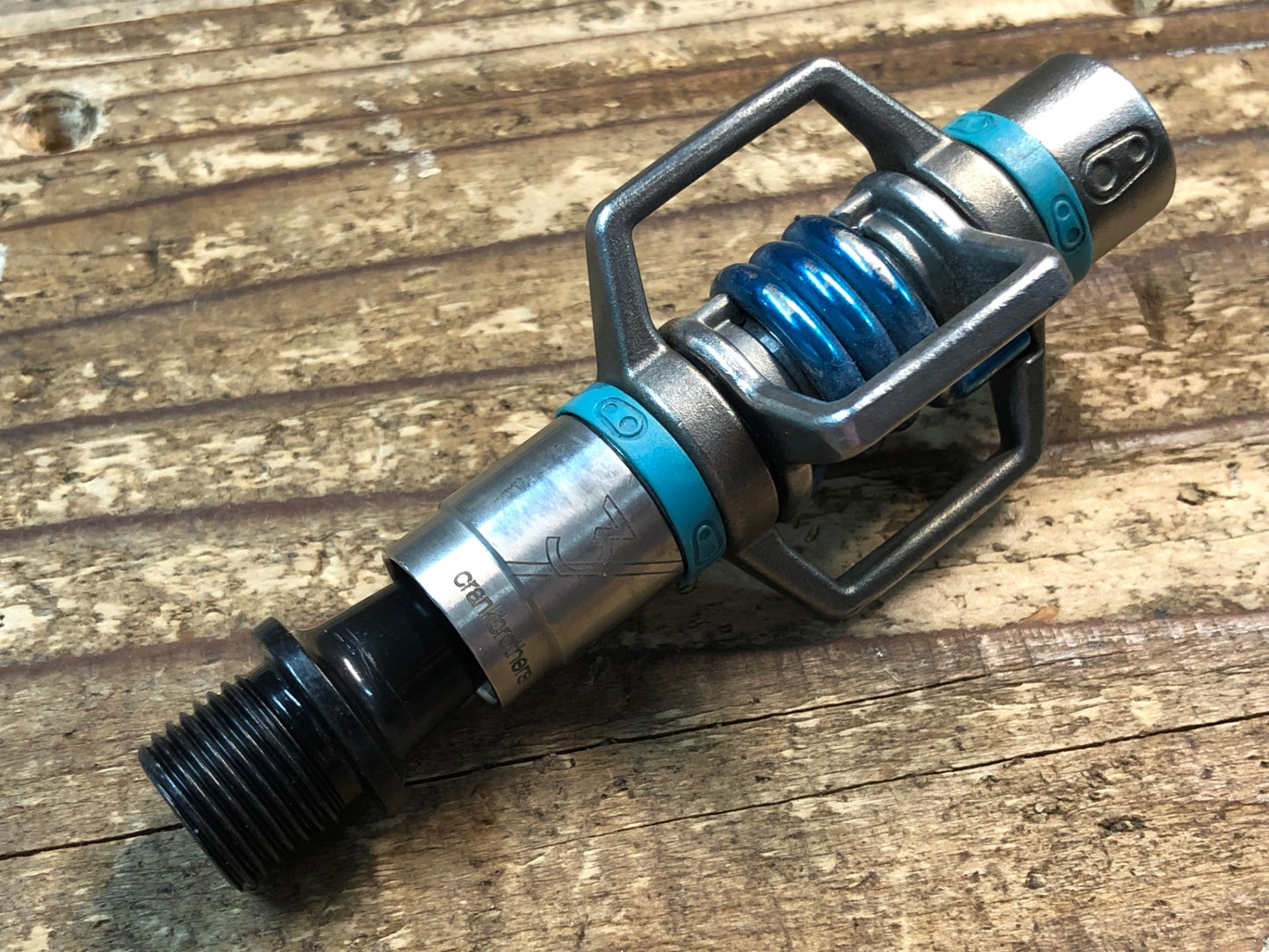 IX438 クランクブラザーズ CRANK BROTHERS エッグビーター EGG BEATER 3 ビンディングペダル 青