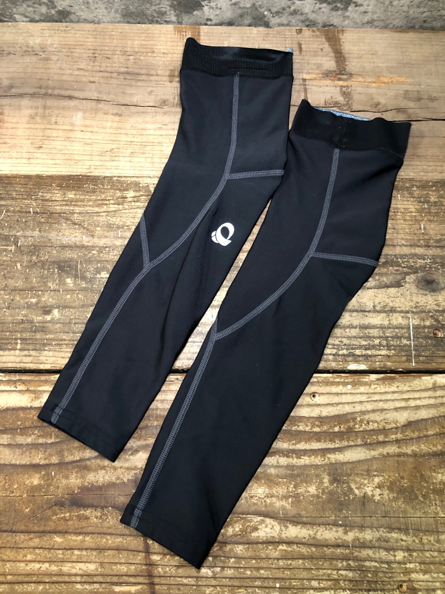 IZ623 パールイズミ PEARL iZUMi アームウォーマー 黒 L 裏起毛