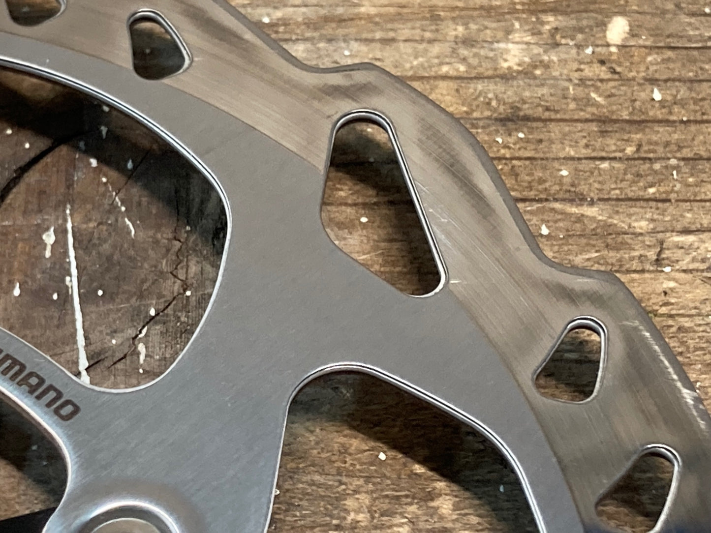 IQ027 シマノ Shimano SM-RT70S ディスクブレーキローター 160Φ 実測1.7mm 1.7mm