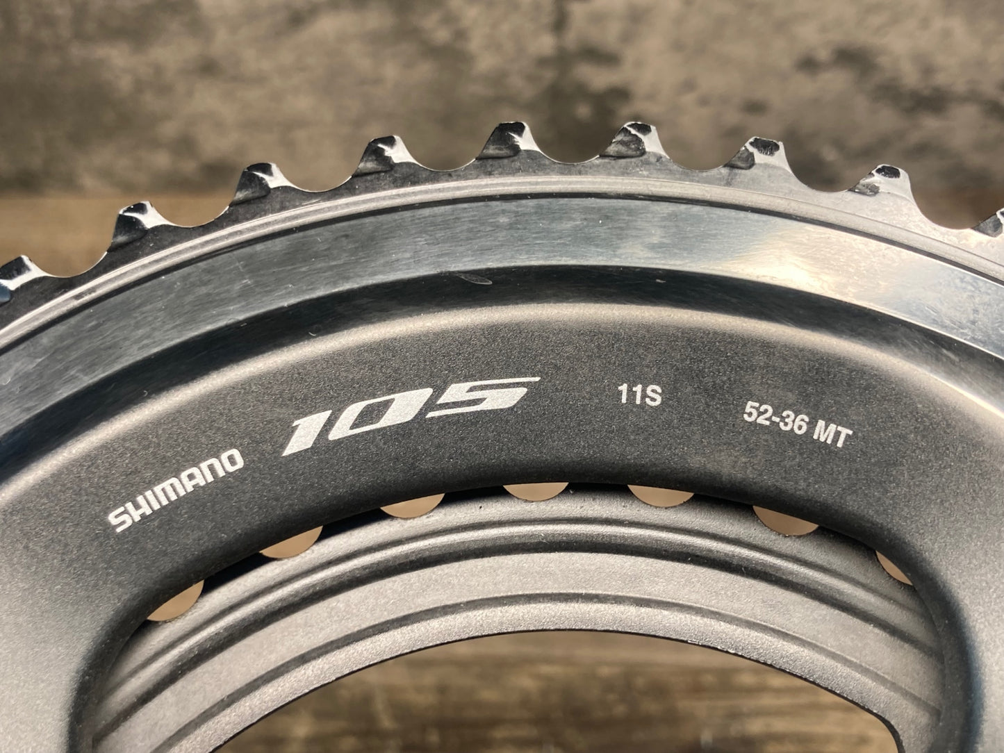 IV157 シマノ SHIMANO 105 FC-R7000 クランクセット 52/36T 165mm