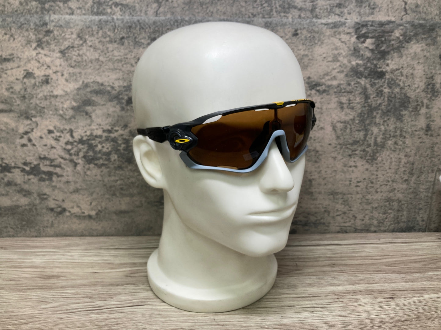 IZ101 オークリー OAKLEY ジョウブレイカー JAWBREAKER サングラス アイウェア ツールドフランス限定 2018 ※レンズ非純正、傷、塗装欠け、錆あり