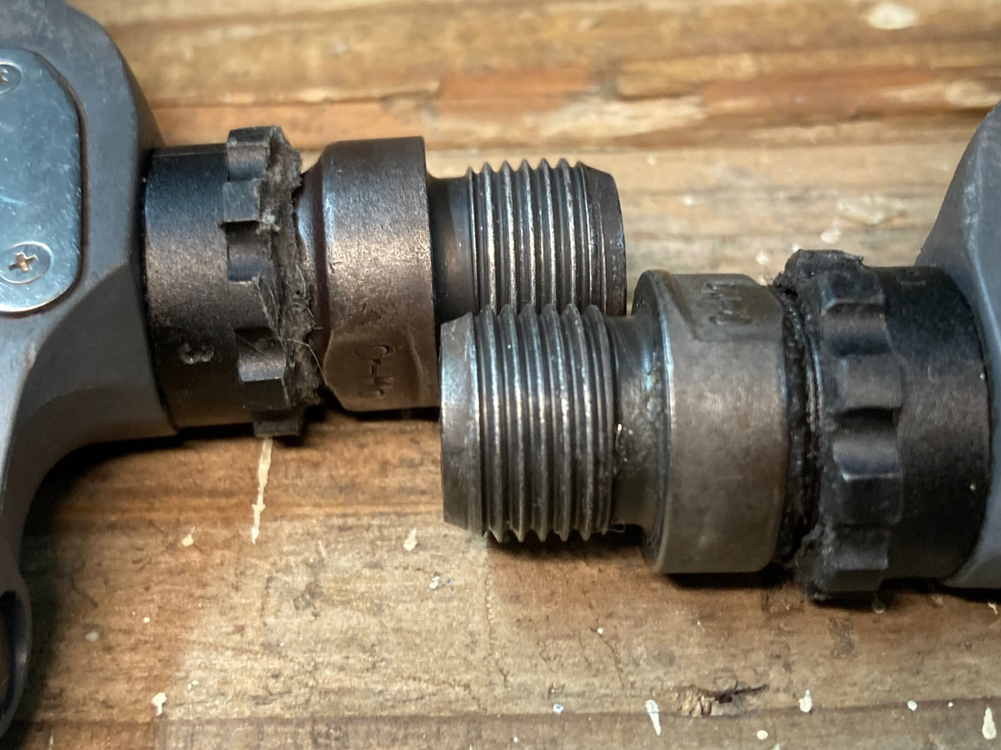 IK692 シマノ SHIMANO PD-R550 ビンディングペダル SPD-SL ※傷あり