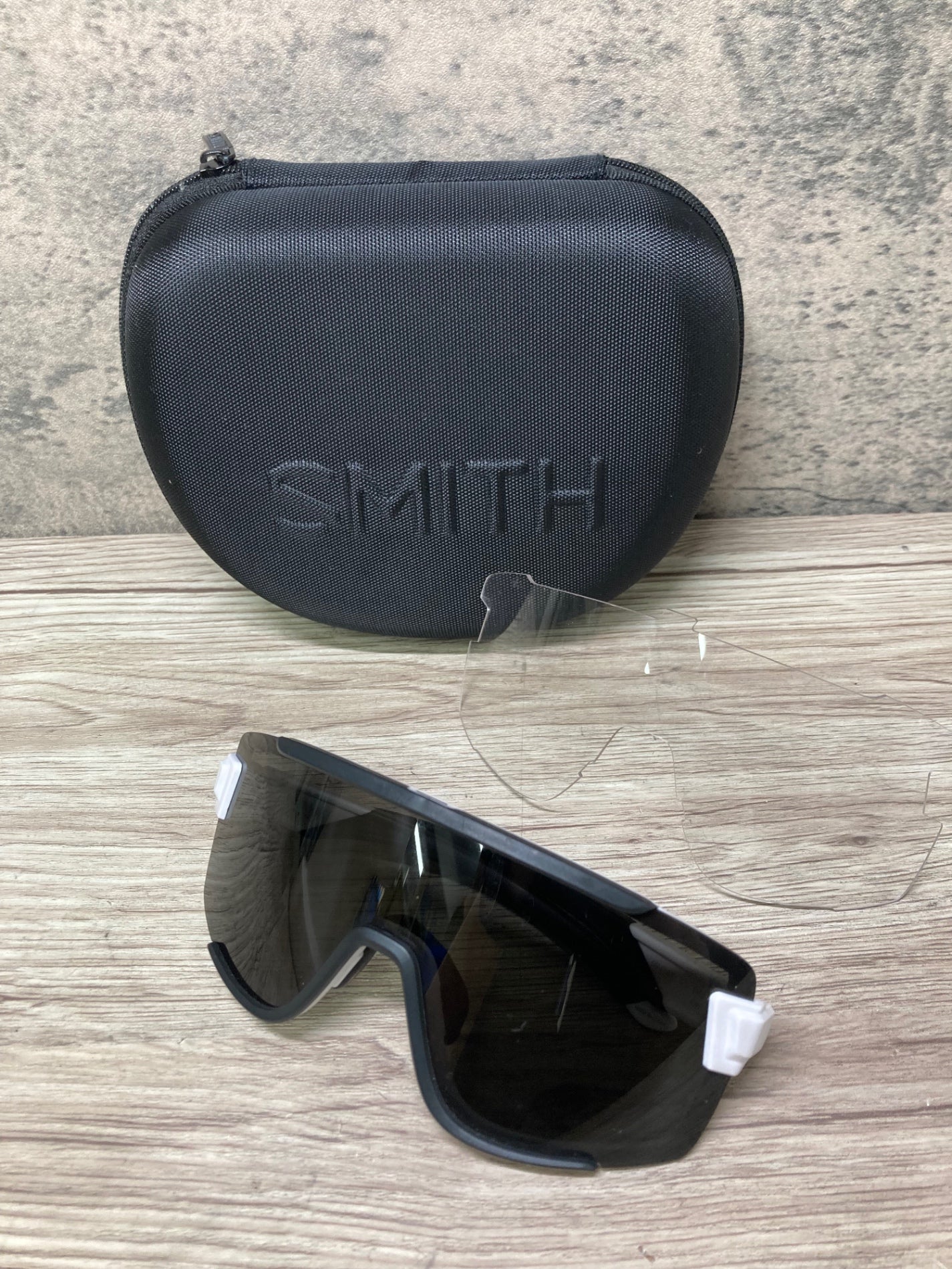 IX555 スミス SMITH ワイルドキャット Wildcat サングラス アイウェア 黒 ChromaPopレンズ クリアレンズ付属※レンズ傷